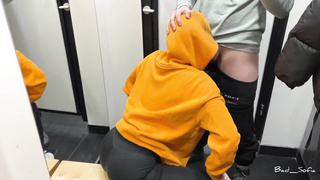 Public Fuck-A-Thon in The Locker Apartment With Jism - Camshot
