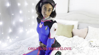 Teenager Lightskin Ebony Princess Cosplays as D.Va from Overwatch and Dumps 5 Times on BIG BLACK COCK