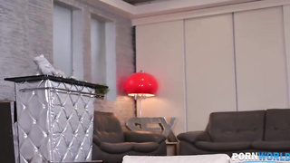 Huge-Titted prostitute girl, Scarlett Jones is occasionaly having casual hump with her rich customers, for tips