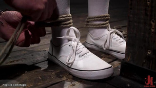 Gimp frog-tied strung up and played (Casey Calvert)