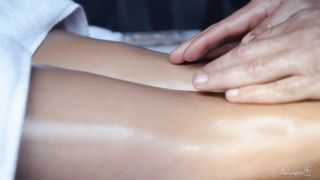 Make-Out and bare rubdown