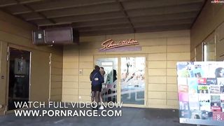 Hardcore fisting with 2 german girls in public