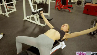 Ava Parker Diminutive Hookup At The Gym.mp4