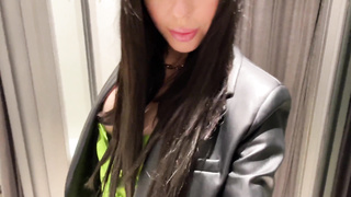 Super-Fucking-Hot Fuck-A-Thon with a Promiscuous Whore in the Fitting Guest Room