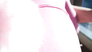 Wild lady is getting boinked stiff, in the middle of the day and screaming while jizzing