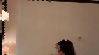 池袋でナンパしたエロ過ぎる人妻に大量中出し　騎乗位で乱れ丁寧なフェラチオでご奉仕　最後までねっとり濃厚フェラと痙攣イキが最高にエロい