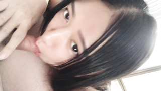 巨乳女學生真實約砲口爆實錄Big milk cans student real date Jizm in jaws