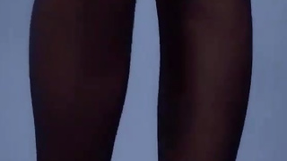 Pulverizing Angel Ariana Marie