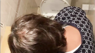 A duo having heavy hookup in the douche during a break