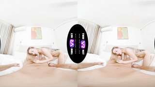 TmwVRnet - Fortunate Bee - Lie down and get prepped to ejaculation!