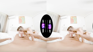 TmwVRnet - Fortunate Bee - Lie down and get prepped to ejaculation!