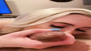 Voluptuus blondie honey with a adorably hairless honeypot, Jamison Rose is getting plumbed from the back