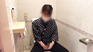 A puny cutie who drains to ease off pressure at the end of a part-time job