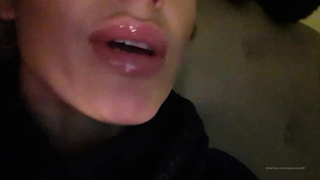 Doll with sensuous lips is doing softcore stuff on web cam, because it perceives so boinking superb