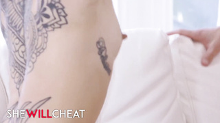 She Will Cheat - Individual Trainer Tears Up Crazy Housewife Vanessa Vega While Her Dude Is Not Home