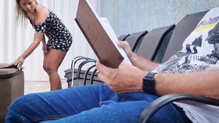 Crazy dude despairingly needed a suck off, so a random chick determined to give him a mitt