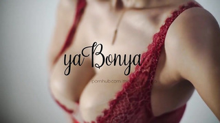 Buxomy Russian gal is softly fondling her ample funbags and squashing her nips, on web cam