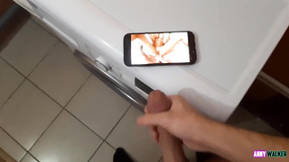 My gf burned me while I was tugging off and helped me jism - Anny Walker