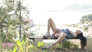 Risky Public Getting Off And Open Up My Booty - Reislin Outdoor