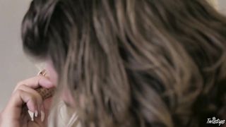 Bellow for his juices