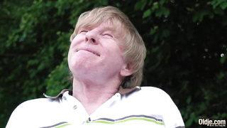 Instead of doing her morning yoga, kinky black-haired is getting porked in the garden and loving it