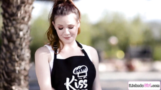 Arpused ladies have gathered up to make love with each other, in the middle of the day