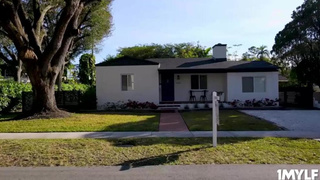 Dons young spunk-pump deep in stepmother Hollywoods facehole and mature cootchie (Steaming Donk Hollywood)