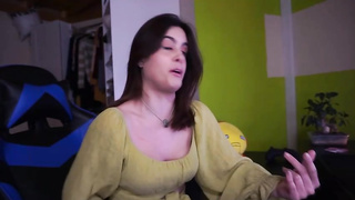 Uber-Cute chick is frequently observing porno and thinking about doing mischievous stuff with her paramour