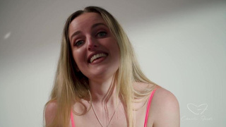 Charlies culo is drilled by Leo Embers in her first-ever buttfuck movie (charlieforde )