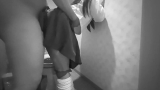 トイレで中出しSEXするの最高♡【スマホ盗撮】