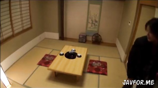 Analizing a red-hot Asian nubile