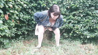 Pissing in public 10 2