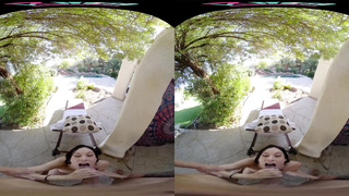 VRHUSH Horny damsel Jazmin Luv is thirsty for pink cigar