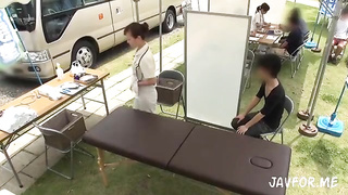 Mobile boner paramours