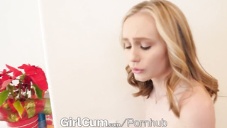 GIRLCUM Numerous Strong Throbbing Climaxes For Fortunate Alicia Williams