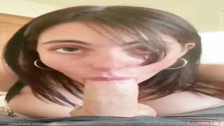 Bean is a manmeat enjoying dark haired who luvs to satisfy studs and make them jizz