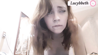 Juega A Los Dados Sexuales Y Se Pone Picante / Latina Ass Fucking Internal Cumshot