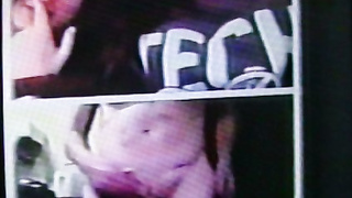 2 brunette College girls see me grow for them