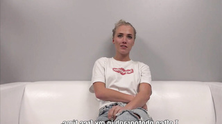 Pretty platinum-blonde is decided to become a superstar, because she luvs to have hook-up all the time