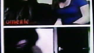 2 pairs of College girls shocked delight & 1 get's a good long look (+ sound )