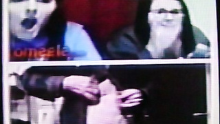 2 pairs of College girls shocked delight & 1 get's a good long look (+ sound )