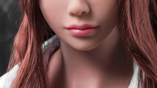 Hot Real Life Sexdoll Brunette MILF Babe