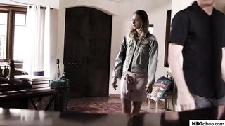 Torrid stunner, Kyler Quinn got drool- roasted in the middle of the day and luved it