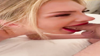 Wondrous ash-blonde gave a oral job to her fresh paramour and made him wail from sensation