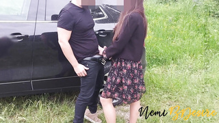 Moglie cagna vuole succhiare un grosso cazzo conosciuto advertisement una cerimonia davanti al marito cornuto