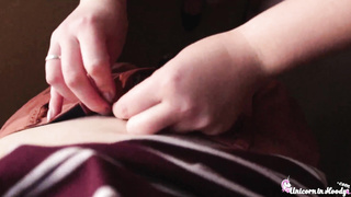 Fabulous Gal Inhale in Public Place and Had Hookup after Very First Appointment