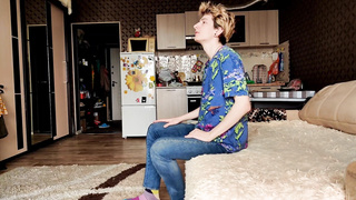 ELF maid pleases her tormentor with her jaws and cunny