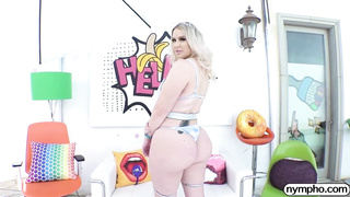 NYMPHOMANIAC Jenna Starr's tough rail