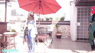 La Kitana Spider le hace un fatality a sentones al Gimp Zero Verde Admi