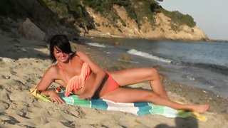 Schlong luving gal is providing an unbelievable oral to a stranger, before railing his knob